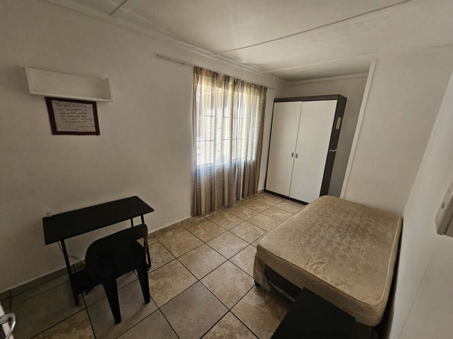 10 Bedroom Property for Sale in Brandwag Free State